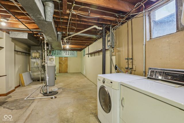 2214 Mann Drive, Beech Grove, IN 46107