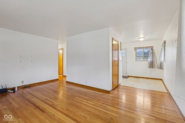 2214 Mann Drive, Beech Grove, IN 46107