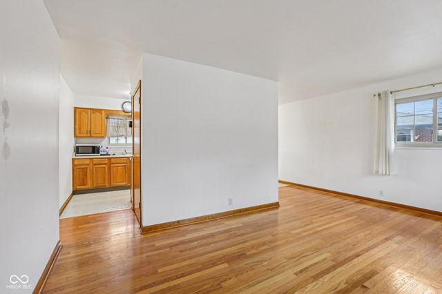 2214 Mann Drive, Beech Grove, IN 46107