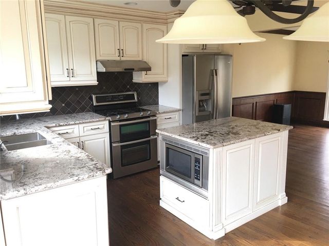 310 Milesford Court, Alpharetta, GA 30022