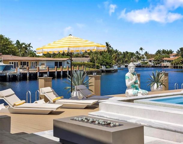 2225 NE 19th St, Fort Lauderdale, FL 33305