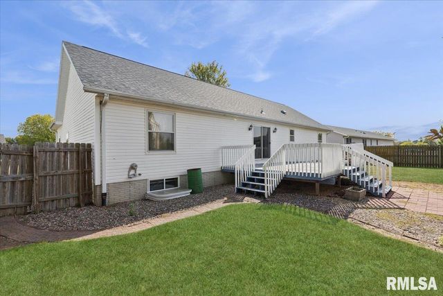 1500 11TH Street NW, Clinton, IA 52732