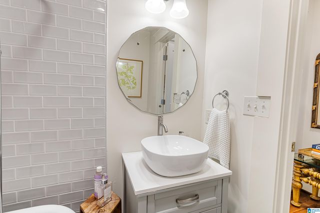 620 S 52ND STREET, Birmingham, AL 35212