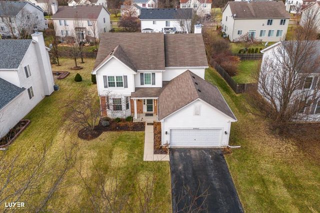 2002 S Kristina Lane, Round Lake, IL 60073