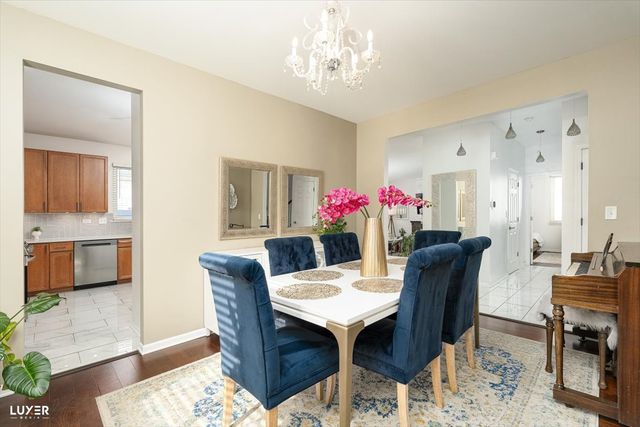 2002 S Kristina Lane, Round Lake, IL 60073