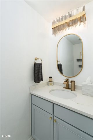 2002 S Kristina Lane, Round Lake, IL 60073