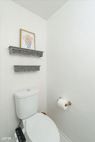 2002 S Kristina Lane, Round Lake, IL 60073