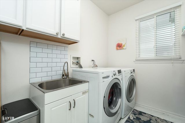 2002 S Kristina Lane, Round Lake, IL 60073