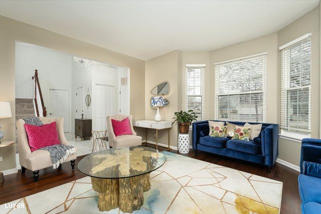 2002 S Kristina Lane, Round Lake, IL 60073