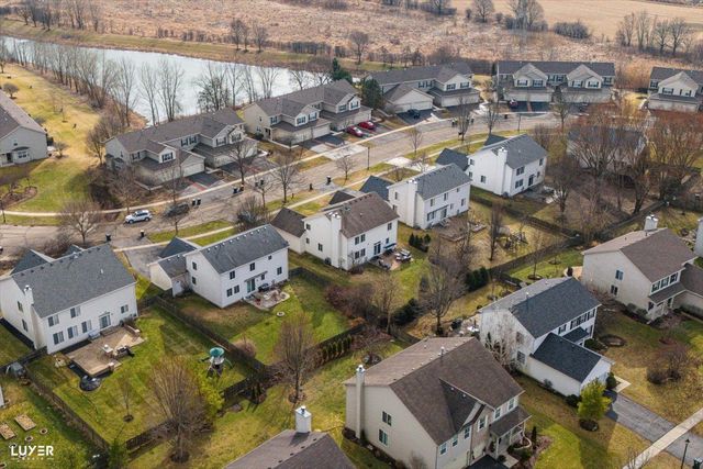 2002 S Kristina Lane, Round Lake, IL 60073