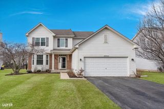 2002 S Kristina Lane, Round Lake, IL 60073