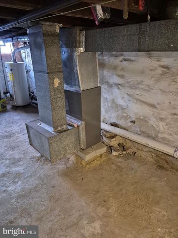 332 DALY ST, Philadelphia, PA 19148