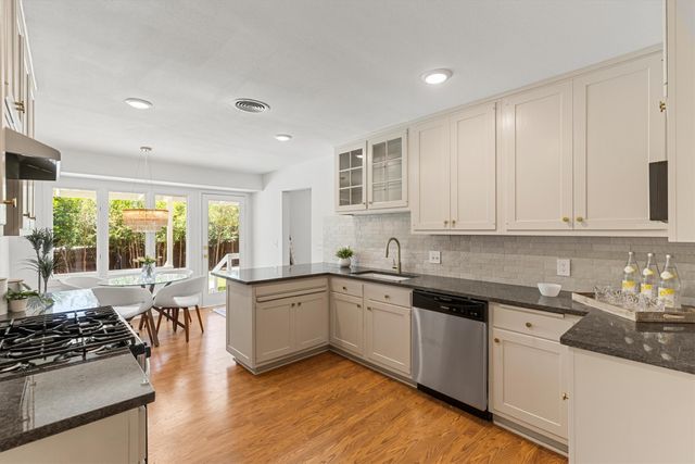 6467 Kirkwood Road, Fort Worth, TX 76116