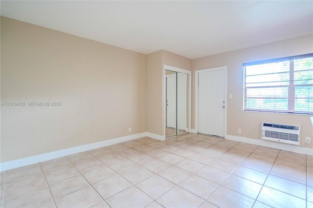 715 NE 6th Street 3, Fort Lauderdale, FL 33304