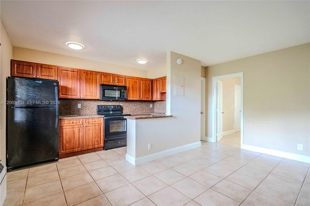 715 NE 6th Street 3, Fort Lauderdale, FL 33304