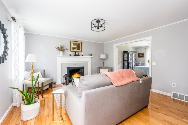 61 Angus Way, Centerville, MA 02632
