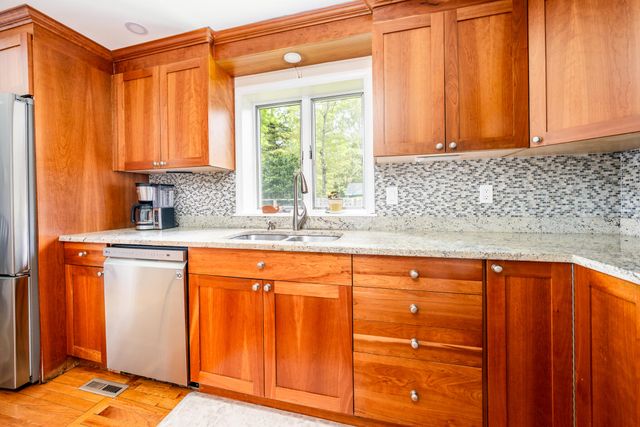 61 Angus Way, Centerville, MA 02632