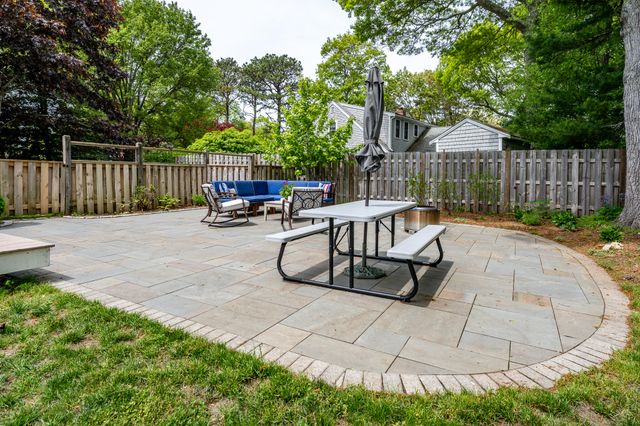 61 Angus Way, Centerville, MA 02632