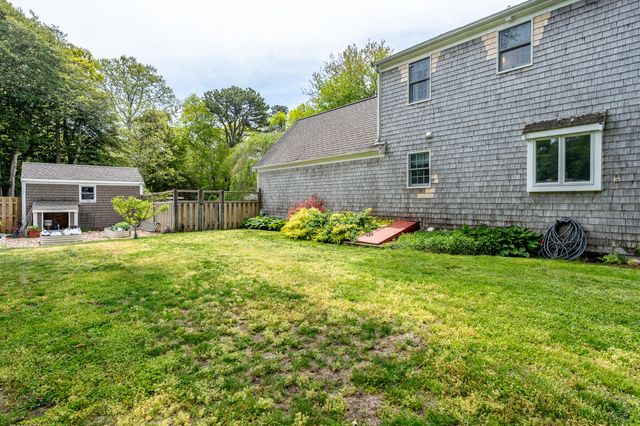 61 Angus Way, Centerville, MA 02632
