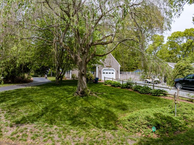 61 Angus Way, Centerville, MA 02632