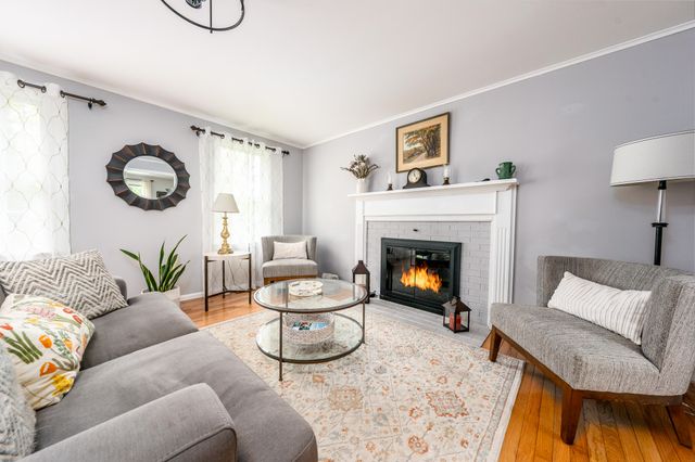 61 Angus Way, Centerville, MA 02632