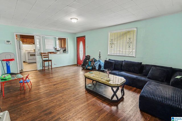 1120 OAK STREET, Midfield, AL 35228
