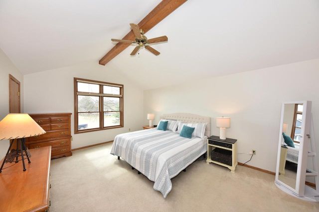 N105W16136 Brook Hollow DRIVE, Germantown, WI 53022