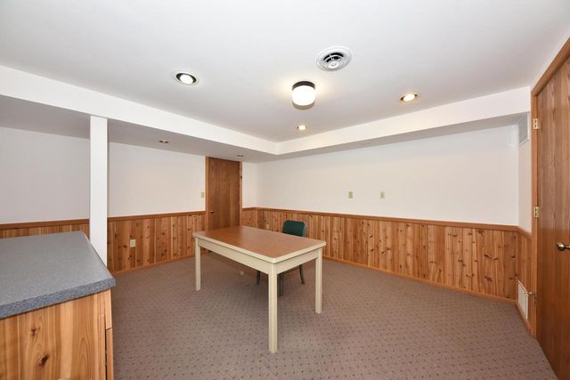 N105W16136 Brook Hollow DRIVE, Germantown, WI 53022