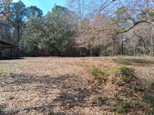 2498 Bayou Oaks Street, Gautier, MS 39553
