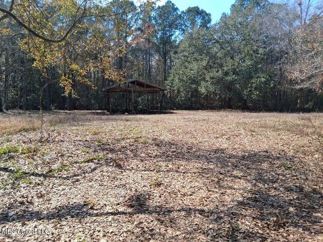 2498 Bayou Oaks Street, Gautier, MS 39553