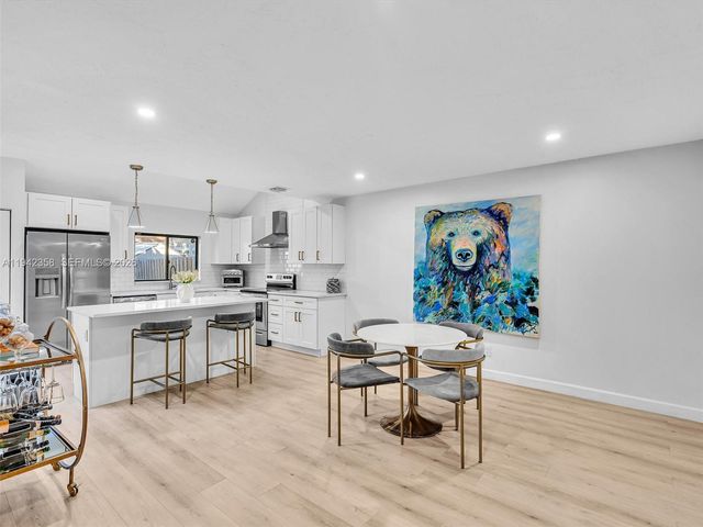 639 NW 132nd Ter, Plantation, FL 33325