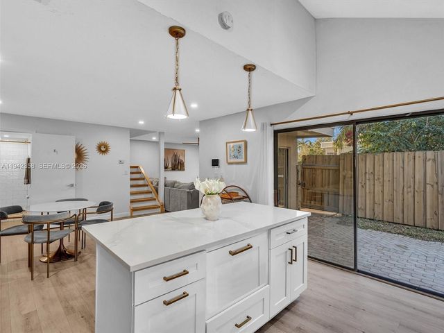 639 NW 132nd Ter, Plantation, FL 33325