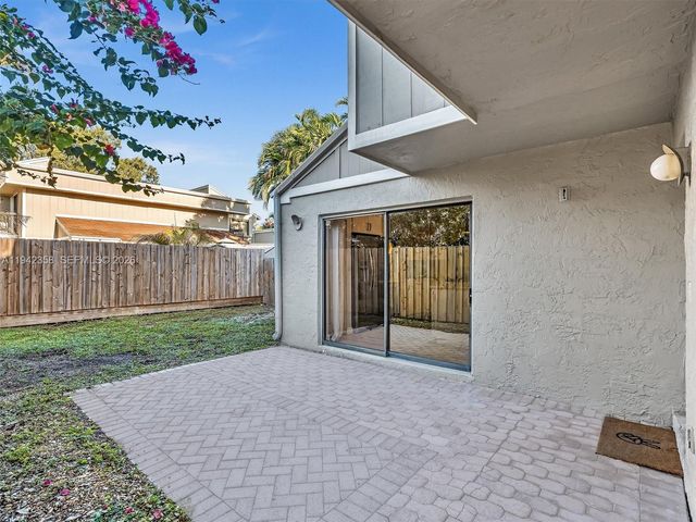 639 NW 132nd Ter, Plantation, FL 33325