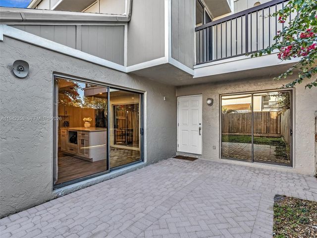 639 NW 132nd Ter, Plantation, FL 33325