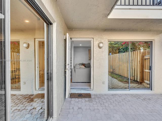 639 NW 132nd Ter, Plantation, FL 33325