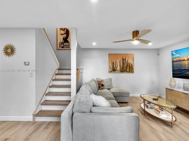 639 NW 132nd Ter, Plantation, FL 33325