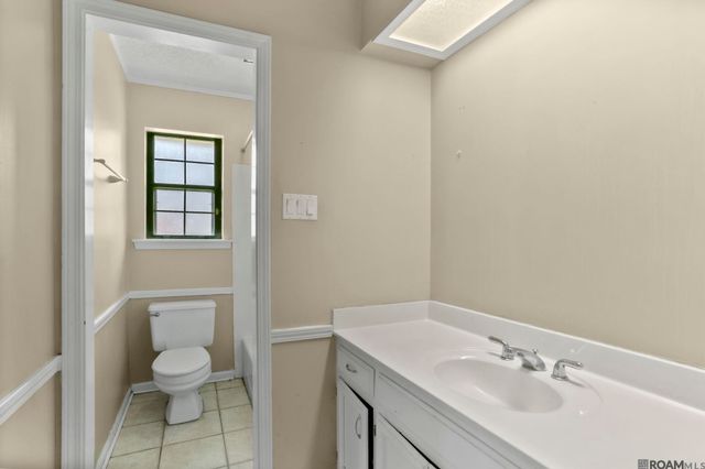 1416 Shadybrook Dr, Baton Rouge, LA 70816