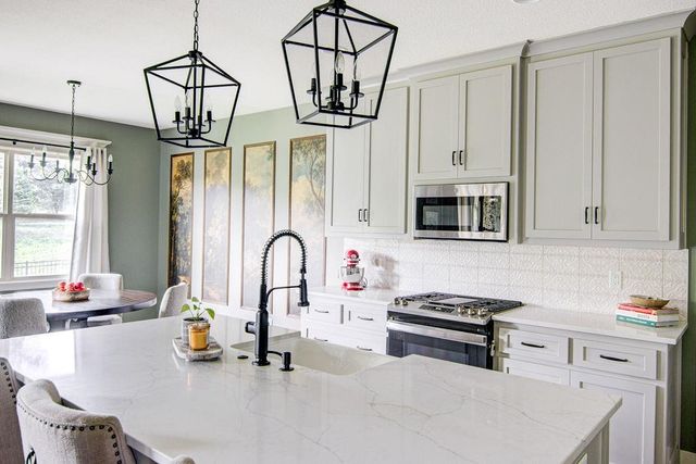 21207 W 190th Terrace, Spring Hill, KS 66083