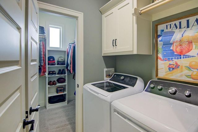 21207 W 190th Terrace, Spring Hill, KS 66083