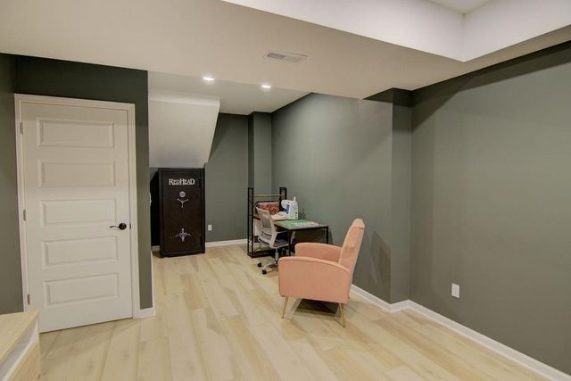 21207 W 190th Terrace, Spring Hill, KS 66083