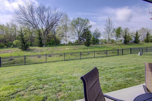 21207 W 190th Terrace, Spring Hill, KS 66083