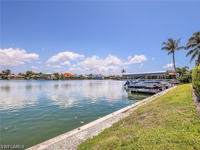 419 Spinnaker DR, Marco Island, FL 34145