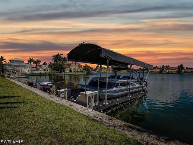 419 Spinnaker DR, Marco Island, FL 34145
