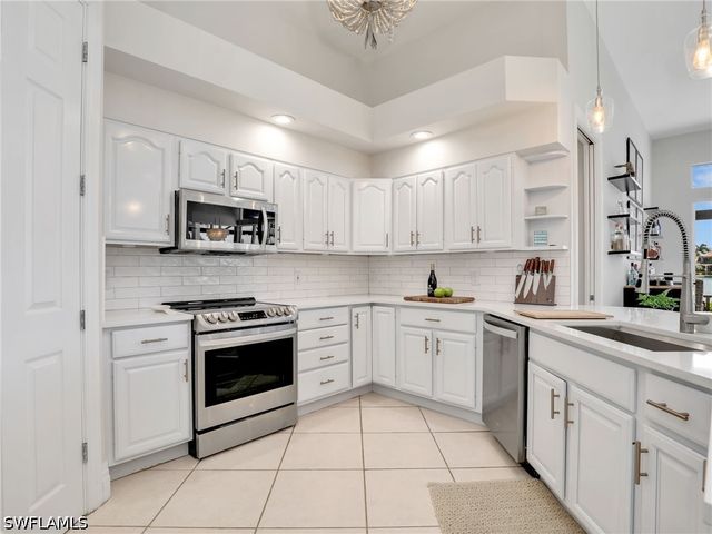 419 Spinnaker DR, Marco Island, FL 34145