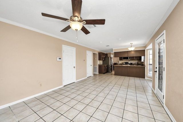 7607 Plumtree Forest Cir Circle, Houston, TX 77095
