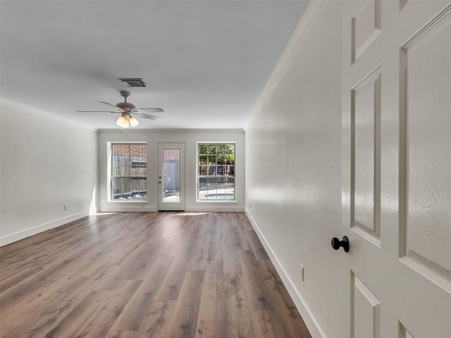 2109 Bay Hill Drive, League City, TX 77573