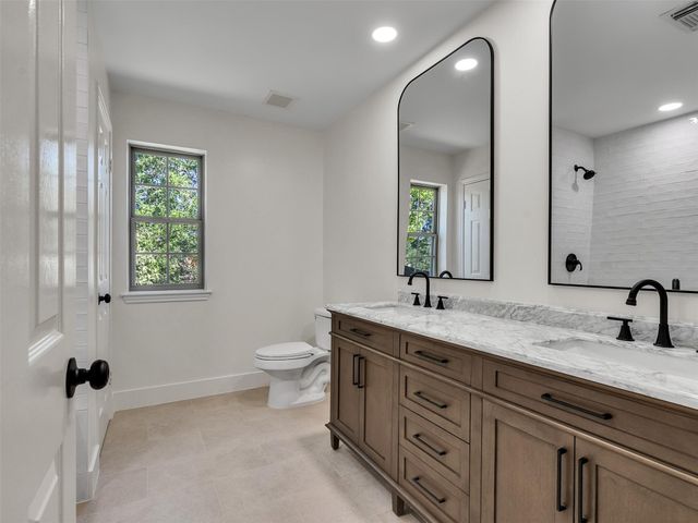 2109 Bay Hill Drive, League City, TX 77573