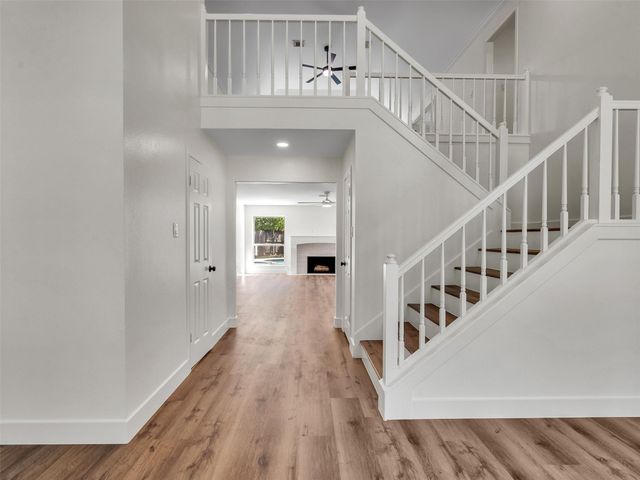 2109 Bay Hill Drive, League City, TX 77573