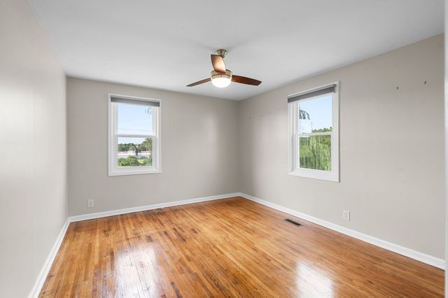 10786 New Cut Off Rd, Bon Aqua, TN 37025