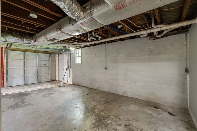 10786 New Cut Off Rd, Bon Aqua, TN 37025
